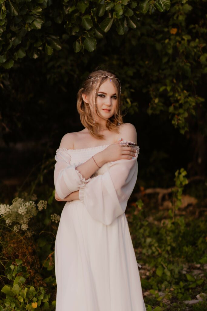 bride and dress with detachable sleeves