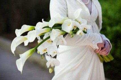 pageant bouquet calla lillies Oakville Florist Canada