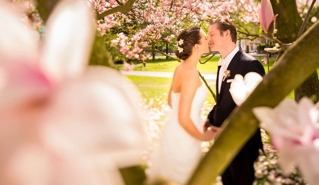 Complete Guide to Spring Weddings in Clackamas:  Everything You Need to Know