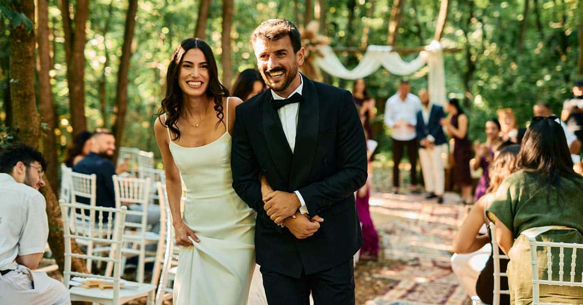 couple married at summer wedding