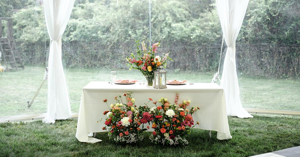 classic wedding decor